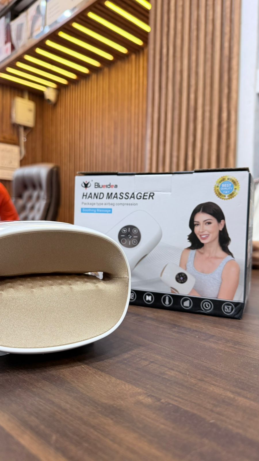 Smart Hand Compression Massager™  Air Compression • Heat Therapy • Deep Relaxation